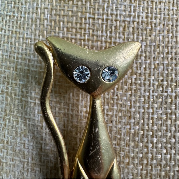 Gold Tone Slim Cat Brooch with Rhinestone Eyes - Picture 11 of 11